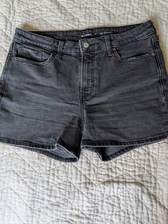 Old Navy Pants - Old Navy Gray Blackwashed Denim Shorts